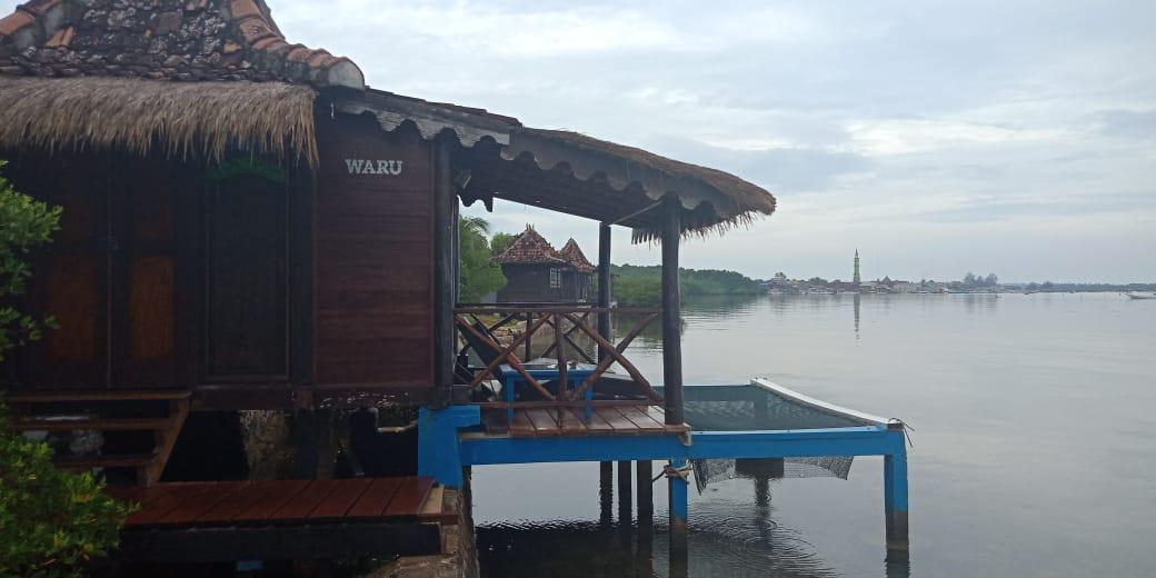 Kamar Waru Cottage 2p di Omah Alchy Cottage & Resort (Pinggir Laut)